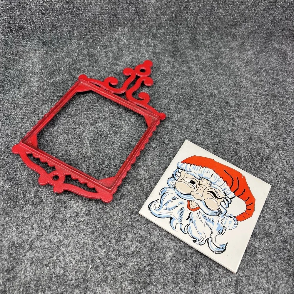Red Enesco Cast Iron Trivet Santa Claus Winking Ceramic Tile Christmas Decor